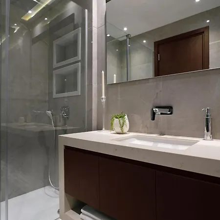 Suncity Icon - Luxury Beachfront