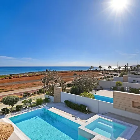 Suncity Icon - Luxury Beachfront * 圣纳帕