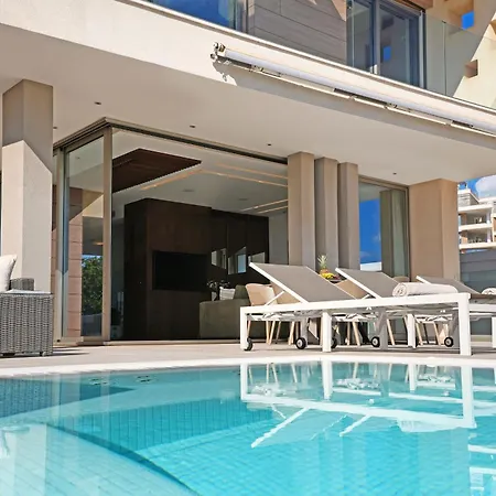 Suncity Icon - Luxury Beachfront * 圣纳帕