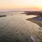 Ferienhaus Suncity Icon - Luxury Beachfront